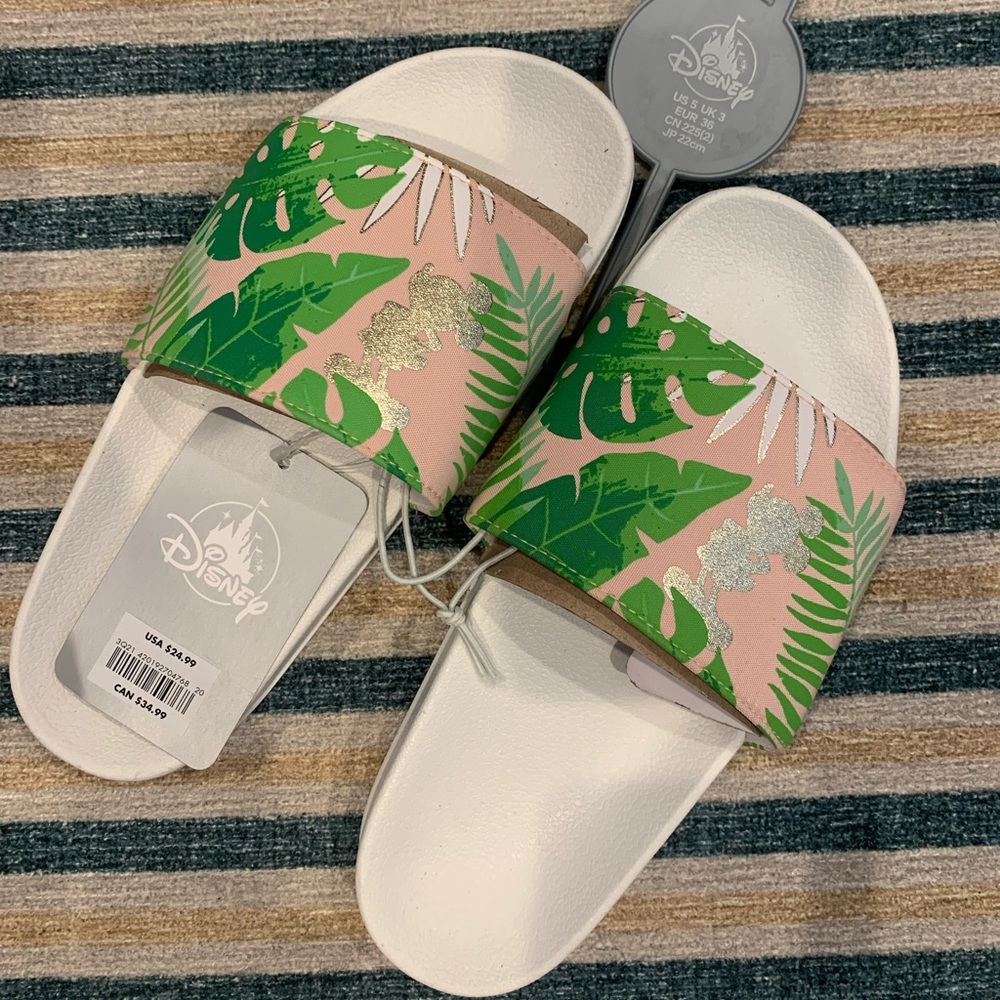 Disney Hawaii Slippers